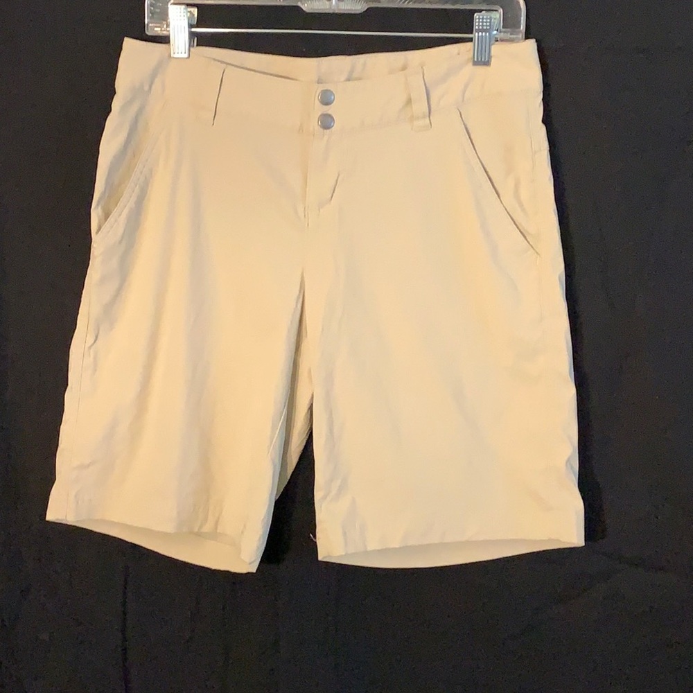 Columbia Omni-Shade Hiking Shorts 8